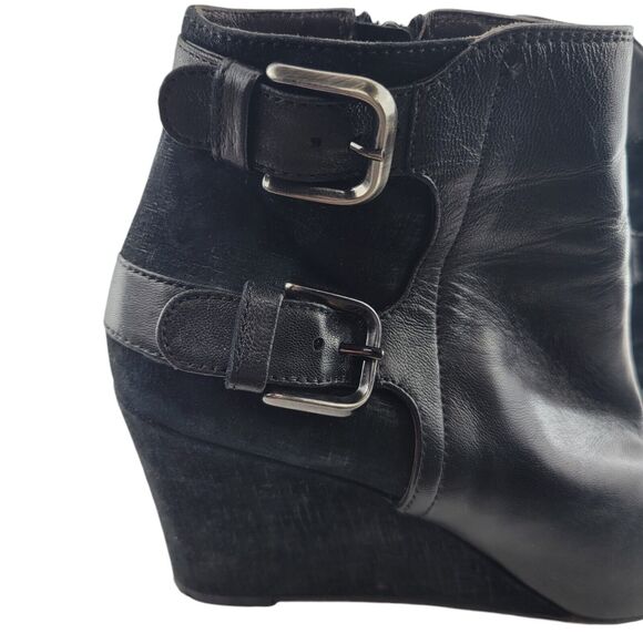 AGL Wedge Heel Ankle Booties Womens 37.5 7.5 Black Leather Rocker Glam Buckles - Picture 3 of 13